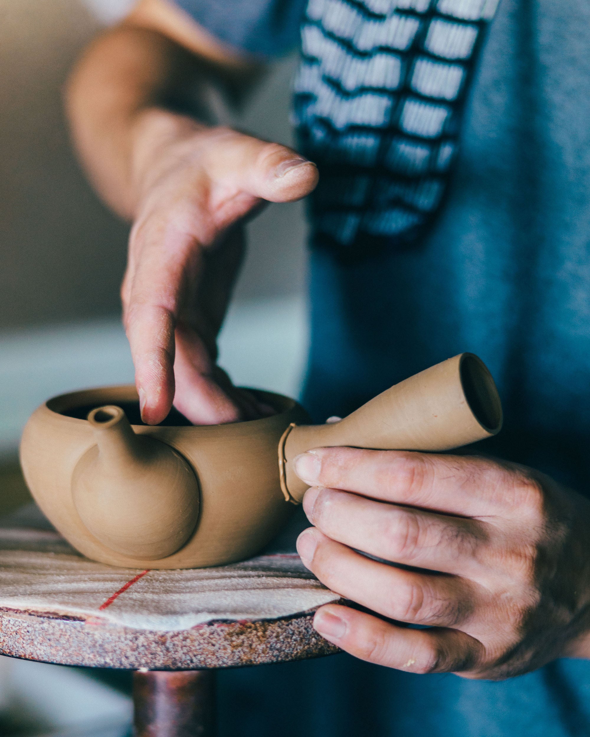 Handmade Japanese tea pot by Nankei ceramics