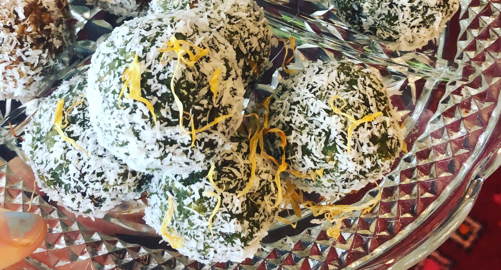 Keto diet approved paleo holiday bliss balls made with organic matcha green tea