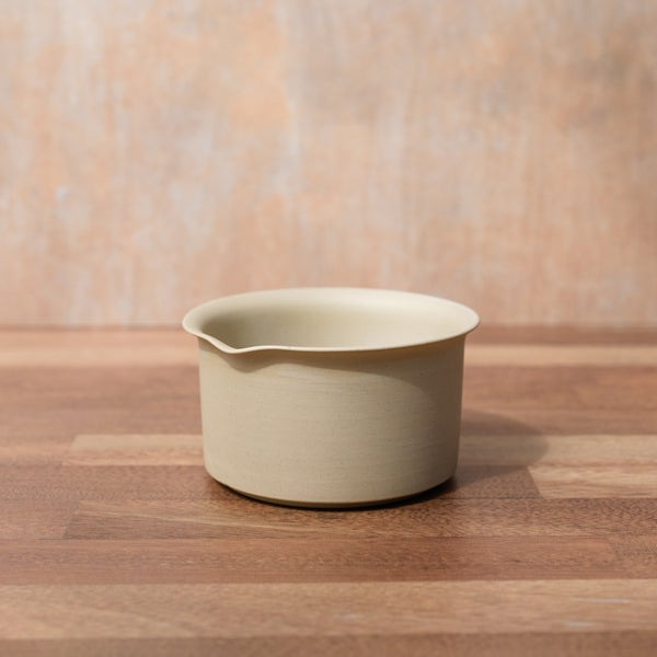 Spouted Matcha Chawan Bowl for serving green tea