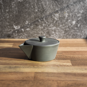 Handmade black ceramic houhin for Japanese tea